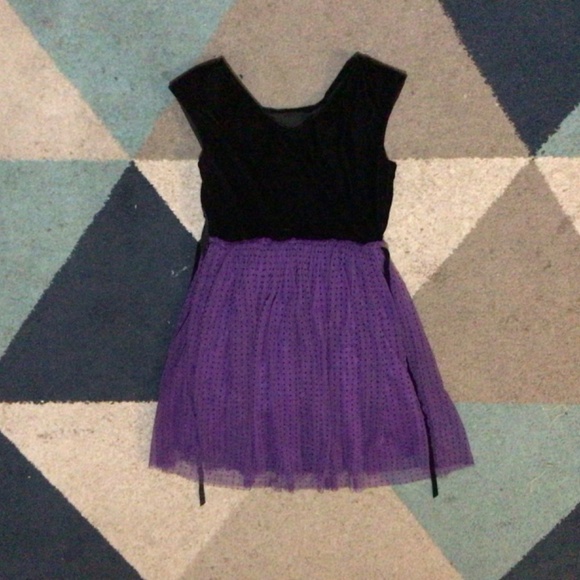 Flare Poof Dress - Picture 3 of 11